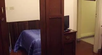 Anna Отель 2*
